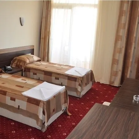 Primera & App Appart hôtel 3*