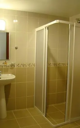 Primera & App Apart Otel 3*